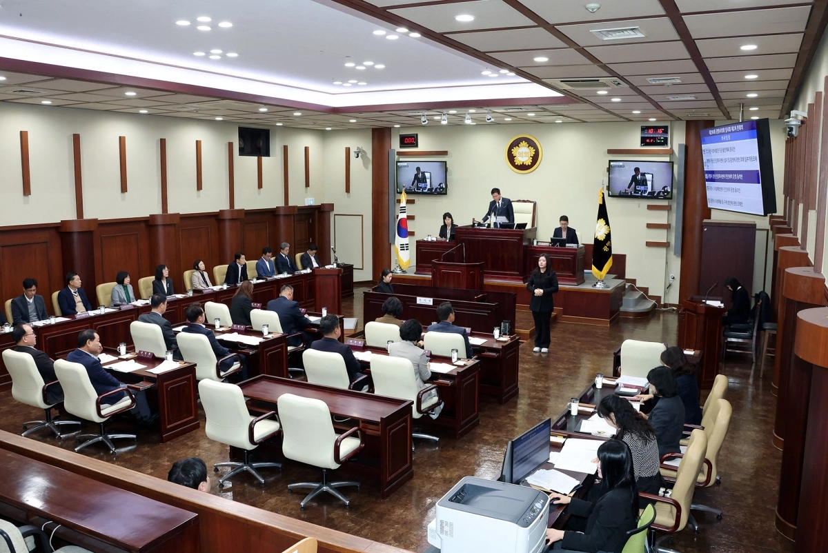28일 열린 광명시의회 제296회 임시회 제2차 본회의. 광명시의회 제공
