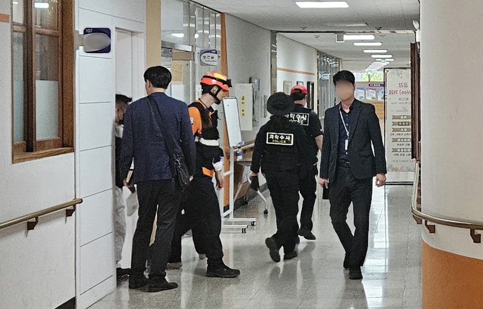 청주 한 고교에서 학생이 흉기 난동