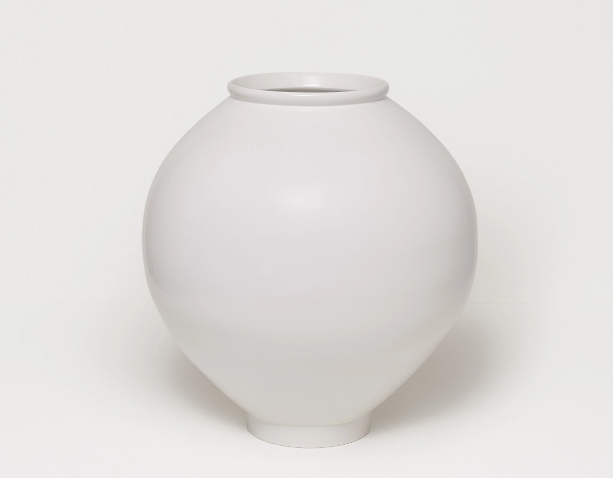 강민수, 2403-01, 55x52.9x19cm, 2024. 사진: 비선재.