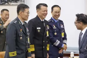 [사설] 트럼프 “韓 핵잠 승인”… 농축·재처리로 완결 지어야
