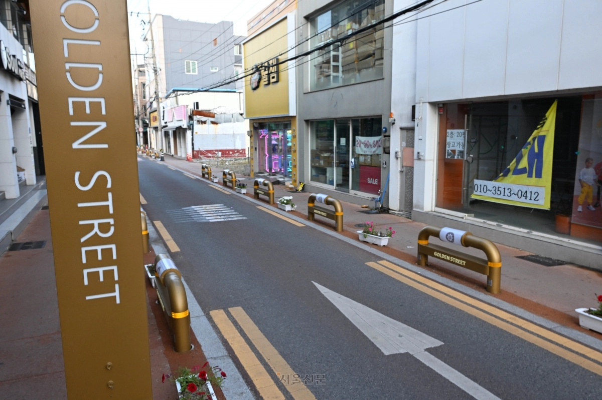 경주 금리단길 일대가 한산한 모습을 보이고 있다. 경주 홍윤기 기자