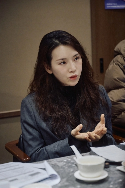 음악제에 대해 설명하는 박유신 음악감독. 포항국제음악제 제공