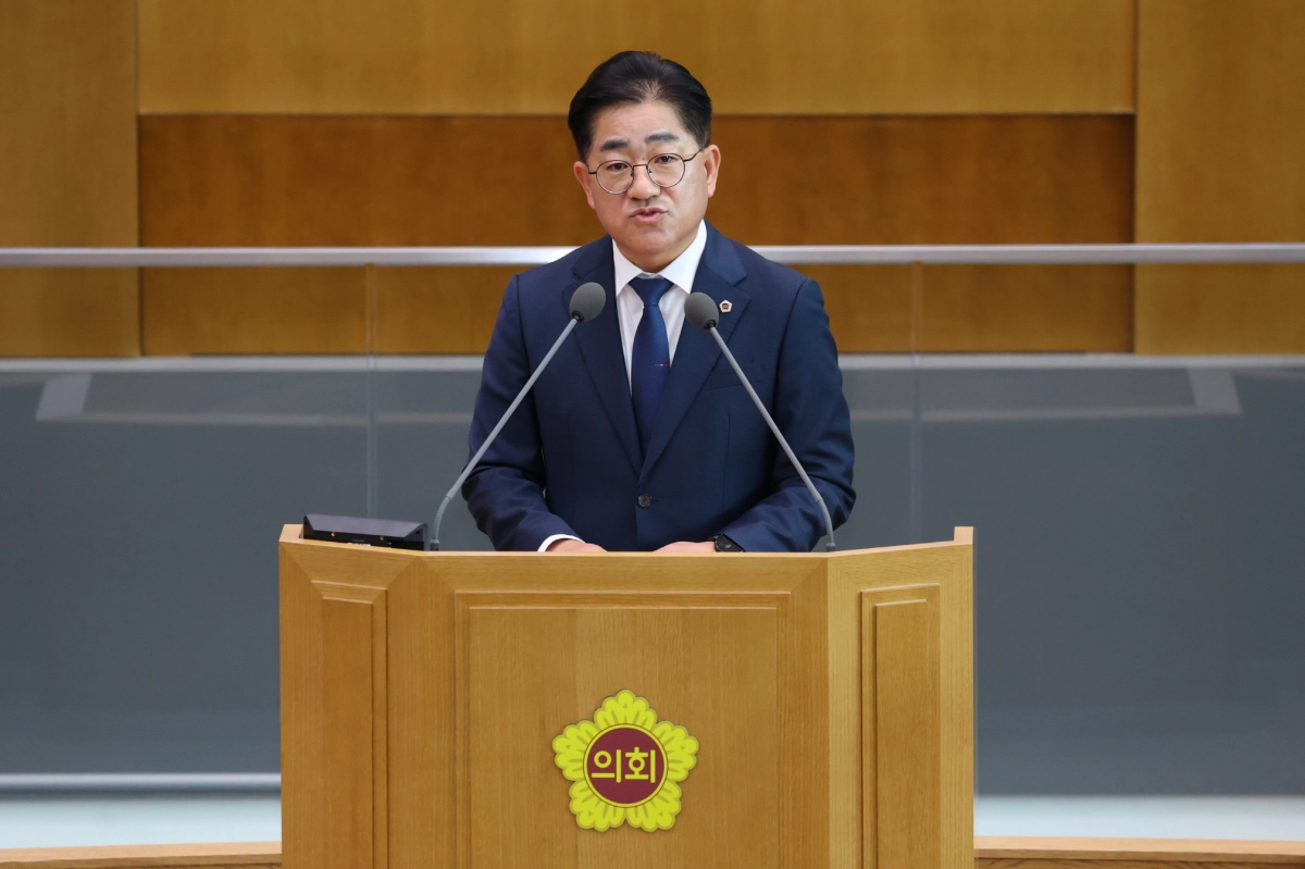 이기형 의원이 11월 4일 제387회 정례회 제1차 본회의에서 5분 자유발언을 하고 있다.(사진=경기도의회)