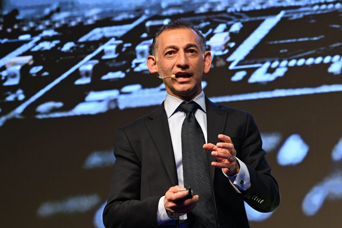 다이너스티홀-다리지 무르케지