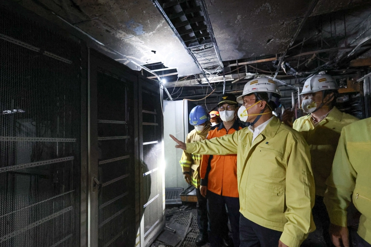 김민석 국무총리, 국가정보자원관리원 화재 현장 방문