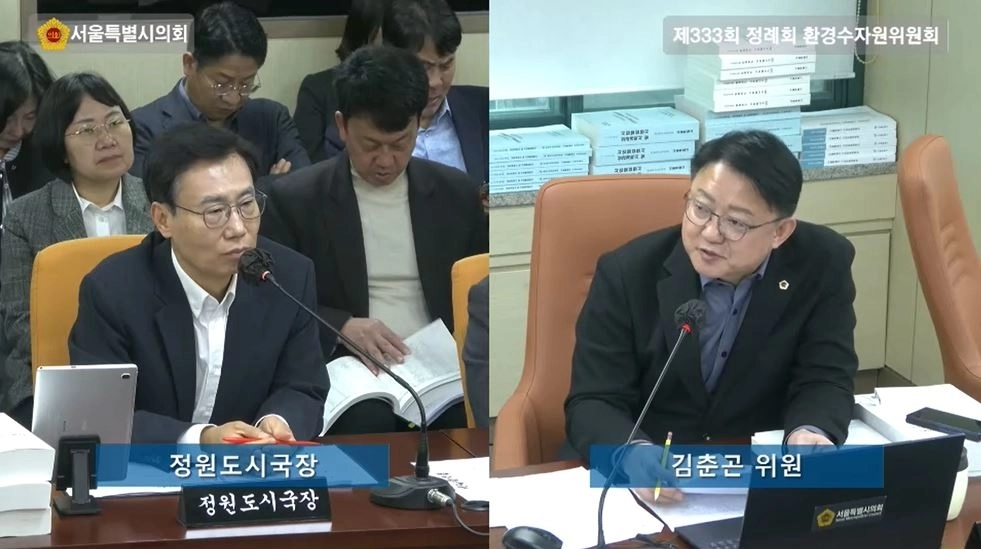 지난 6일 열린 제333회 정례회 정원도시국 행정사무감사에서 정원도시국장에게 질의하는 김춘곤 의원