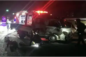 전남 장성에서 화물차끼리 충돌···어머니 숨지고 아들 중태