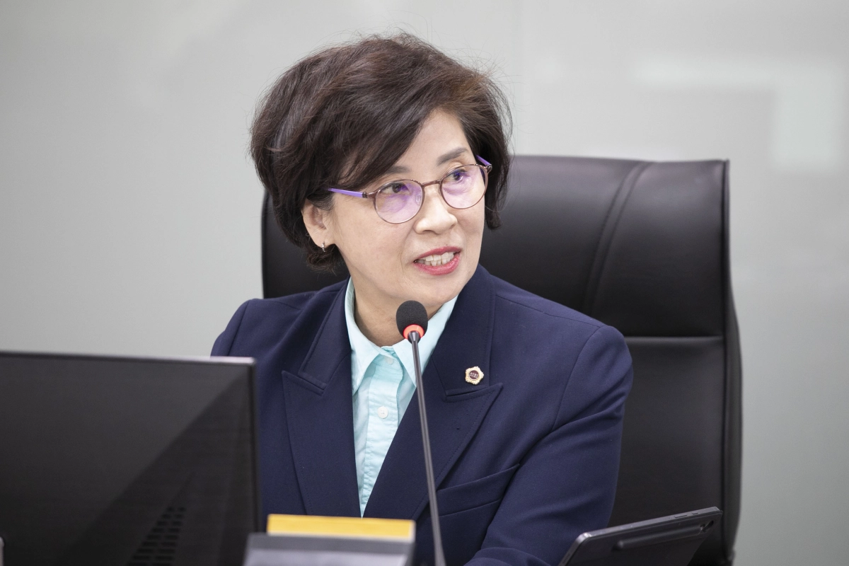 김미숙 의원(이 AI국 행정사무감사에서 질의하고 있다.(사진=경기도의회)