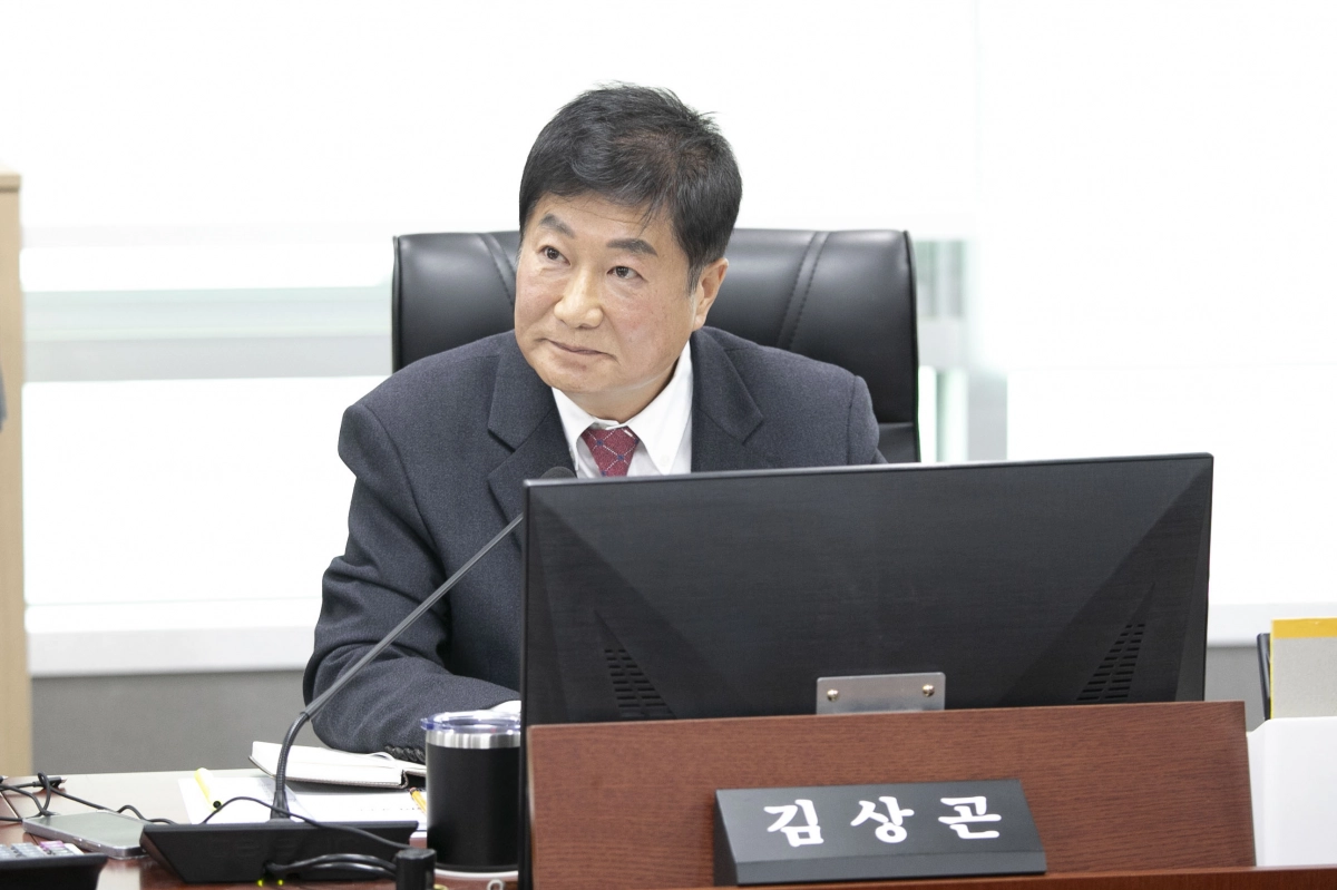 김상곤 의원이 7일 AI국을 대상으로 실시한 2025년도 행정사무감사에서 질의하고 있다.(사진=경기도의회)