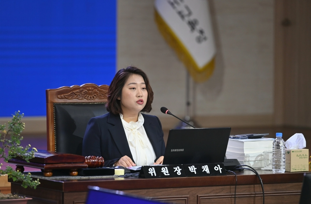 발언중인 박채아 위원장. 경북도의회 제공