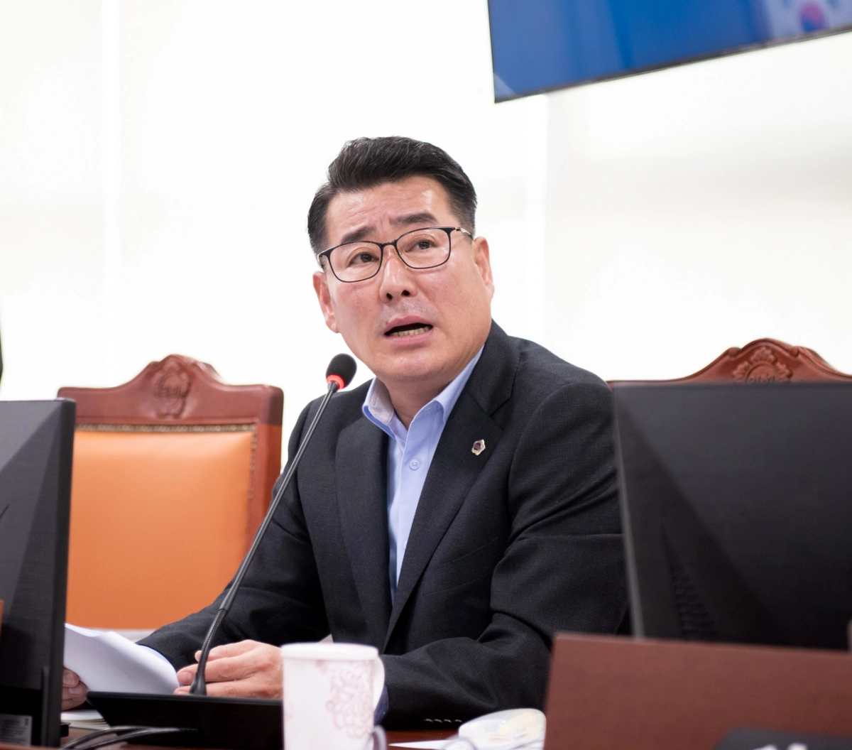 유종상 의원이 11월 7일 도시주택실에 대한 행정사무감사에서 질의하고 있다.(사진=경기도의회)