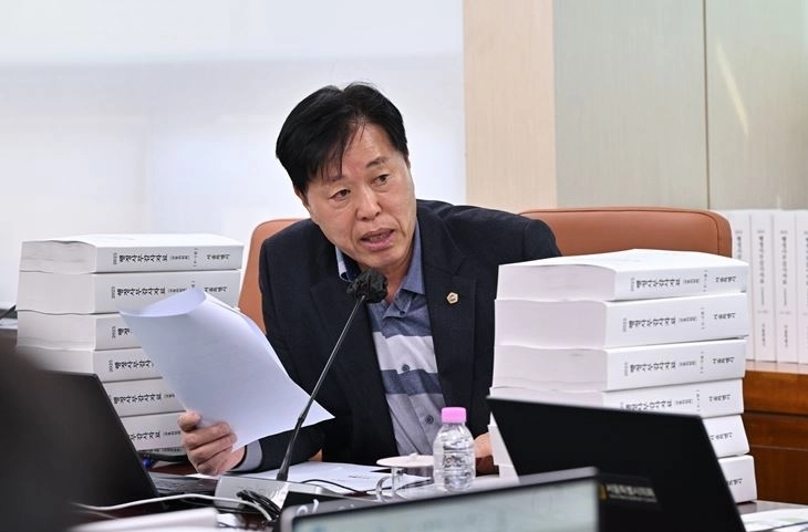 질의하는 송도호 의원