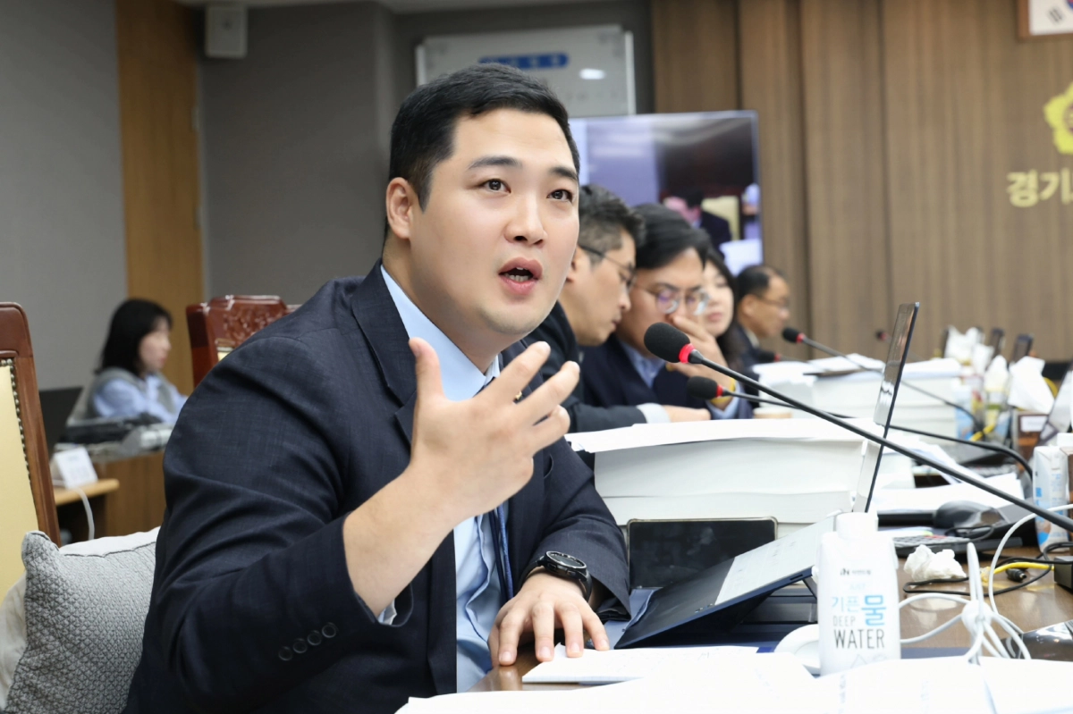 최민 의원 7일 킨텍스 행정사무감사에서 질의하고 있다.(사진=경기도의회)