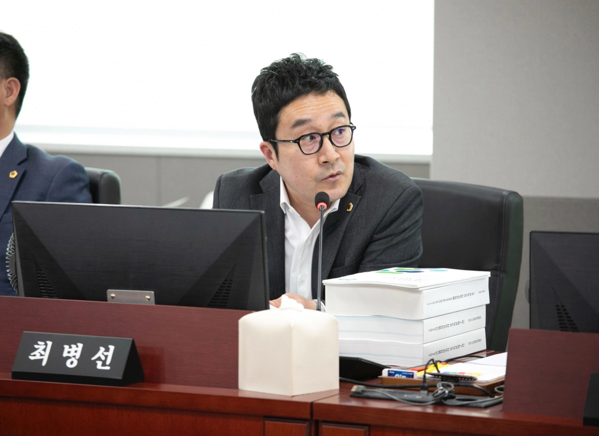 최병선 경기도의원, 외국계 기업에 위탁된 인턴캠프, 단기 일자리로 전락한 라이트잡...정책 취지 흔들