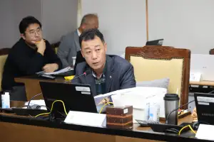이용호 경기도의원 “사경원, ‘예비합격자 운영 현황’ 대신 규정집 제출...의회 기만”