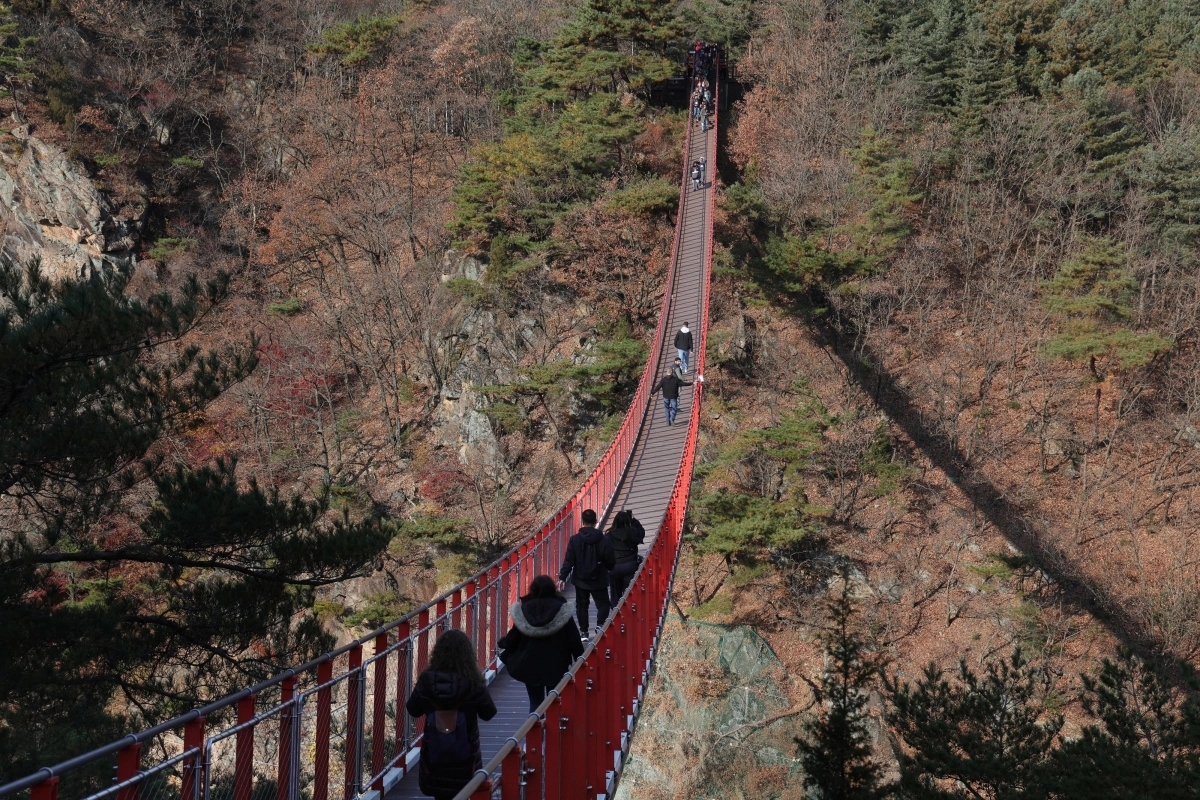쌀쌀한 늦가을… 내일 ‘수능 한파’는 없을 듯