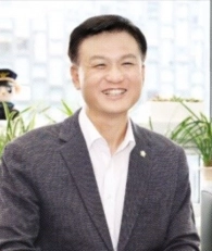 라도균 서울 종로구의회 의장