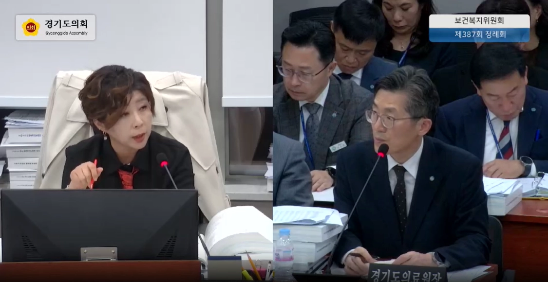 정경자 의원이 12일 열린 제387회 정례회 행정사무감사에서 피감기관을 상대로 질의하고 있다.(사진=경기도의회)