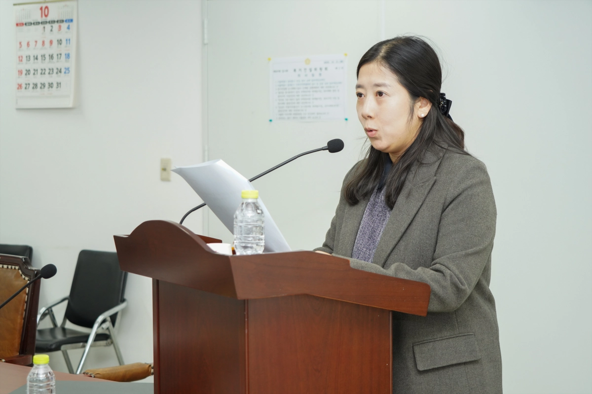 정서윤 동대문구의원, 소아청소년 의료·군복무 청년 지원 조례안 발의를 하고 있다. 동대문구 제공