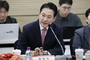 장동혁 “정부, 반기업·반시장·친노조 정책…시장 근간 흔들어”