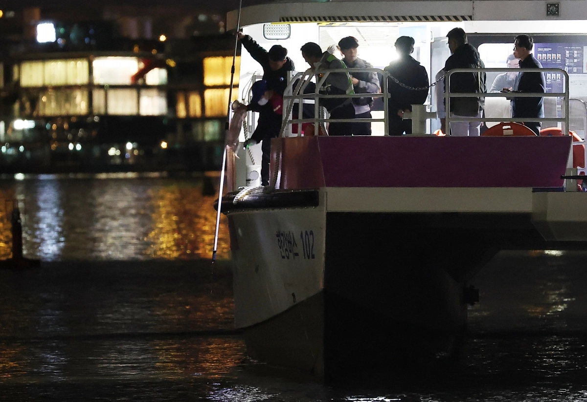 한강버스 운행 중단 원인 탐색