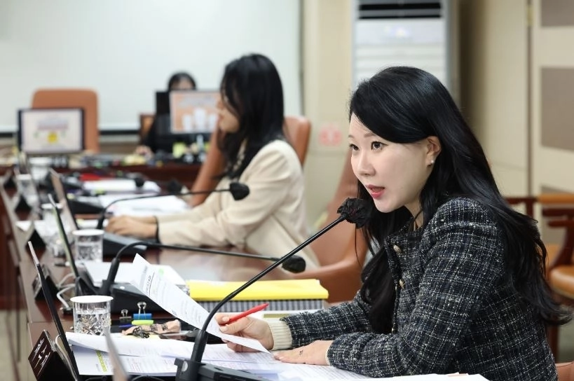 질의하는 채수지 의원