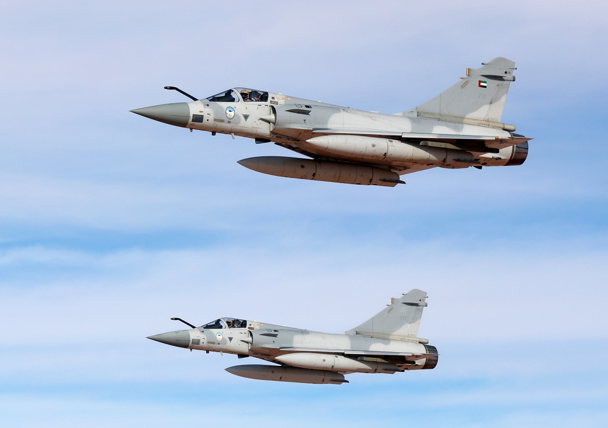 이재명 대통령, ‘전투기 호위 받으며 UAE 도착’