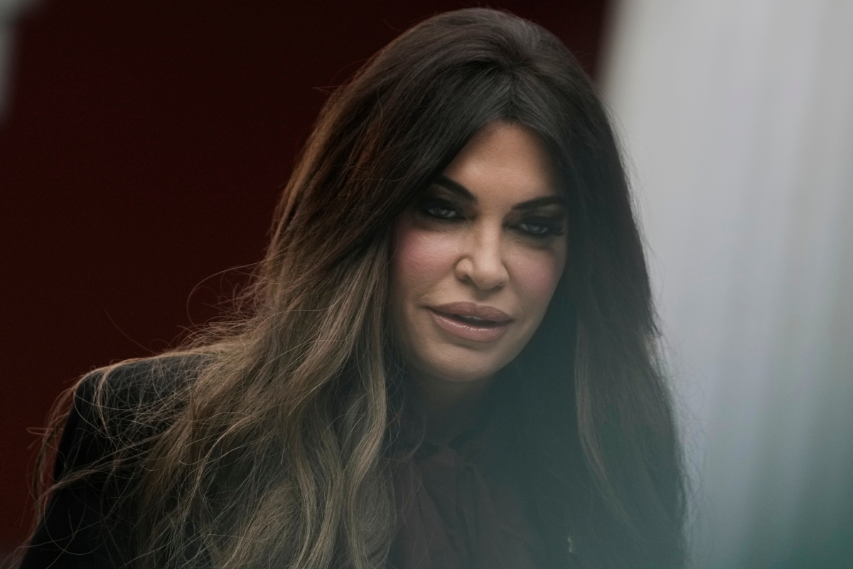 킴벌리 길포일 주그리스 미국 대사가 2025년 11월 6일 목요일 그리스 아테네에서 열린 애틀랜틱 카운슬 회의에 도착했다. 2025. 11. 06 AP뉴시스