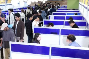 외국 유학생도 “서울 취업 원해”…지역 정주 정책과 ‘온도차’