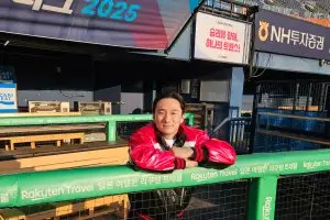 육성선수에서 국대 1번…‘염갈량의 페르소나’ 신민재 “LG 왕조의 최고 2루수 향해”