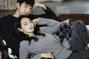 신민아·김우빈, 10년 열애 끝 새달 결혼