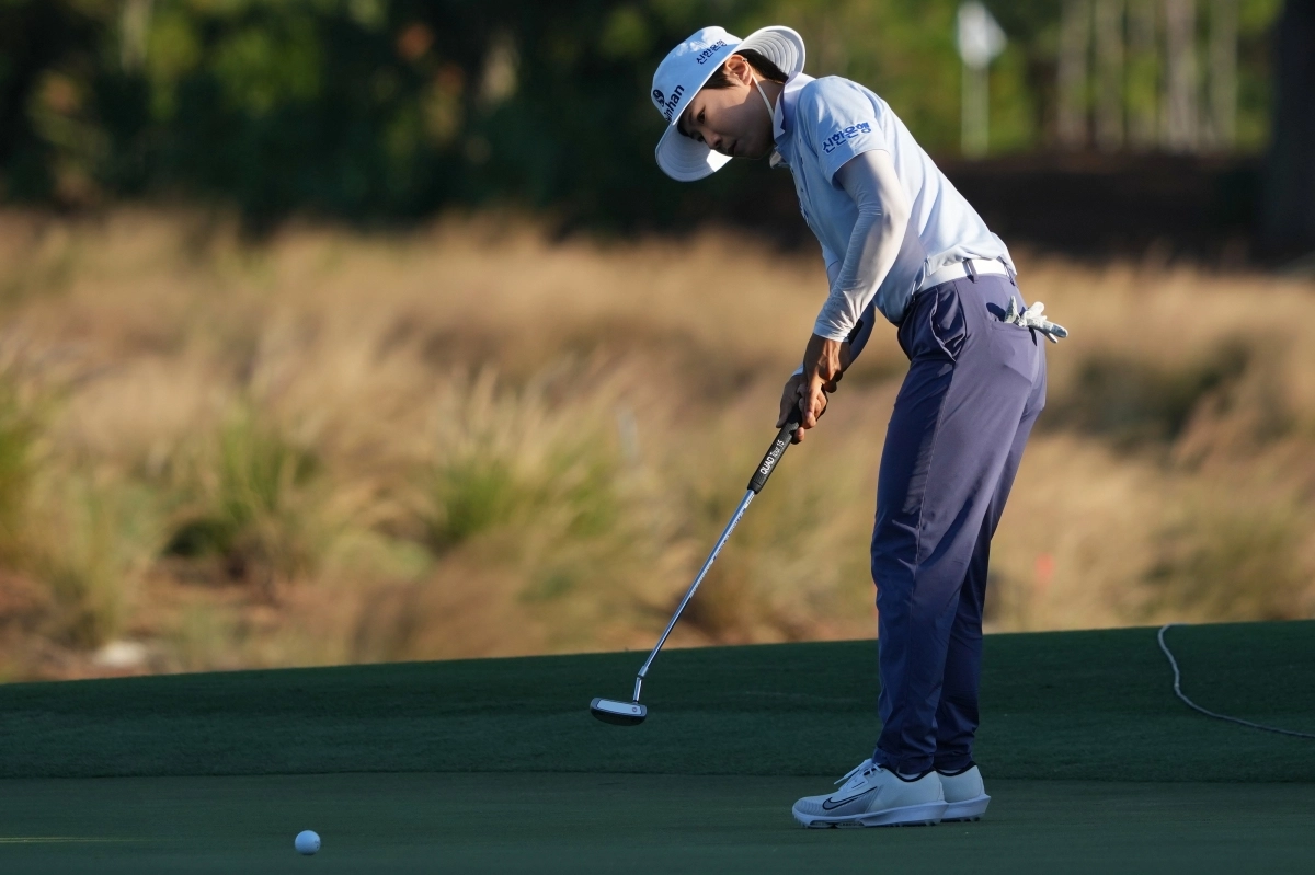 이소미, LPGA 최종전 첫날 단독 선두