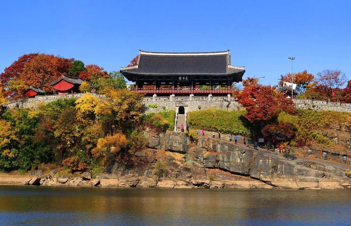 촉석루 전경. 2025.11.21. 진주시 제공