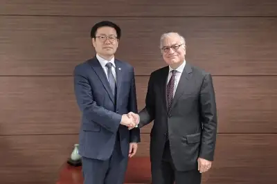 통상본부장, EU에 “철강·화장품 규제 완화” 요청