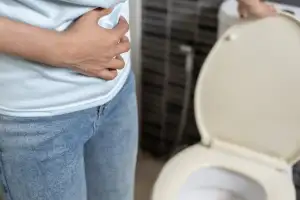 41세男 뱃속에 무려 9kg 대변 덩어리 쌓여…‘변비’ 한 달 방치로 목숨 잃어