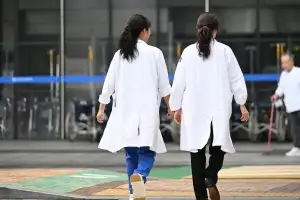 전문의 응시 4배 늘었지만, 필수과 ‘공백’ 그대로