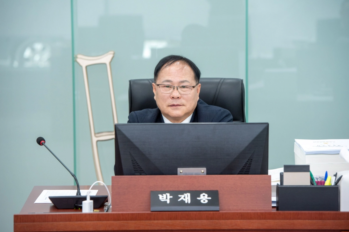 21일 2026년도 보건복지위원회 예산안 심의를 진행 중인 박재용 의원.(사진=경기도의회)