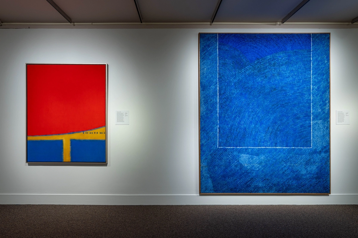 미국 워싱턴DC 국립아시아예술박물관에서 열리고 있는 이건희 회장의 기증품 국외순회전에서는 김인승의 ’붉은 원피스의 여인’, 김환기의 ‘산울림’(사진) 등을 선보이고 있다.  국립현대미술관 제공