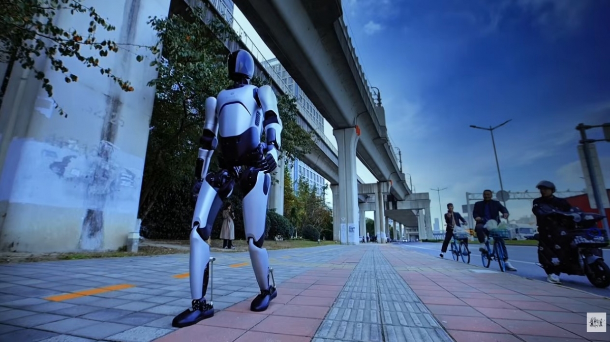 인도 걷는 中휴머노이드