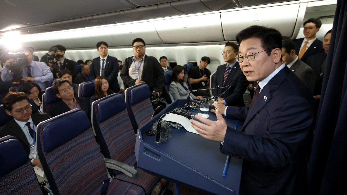 李대통령 기내 간담회