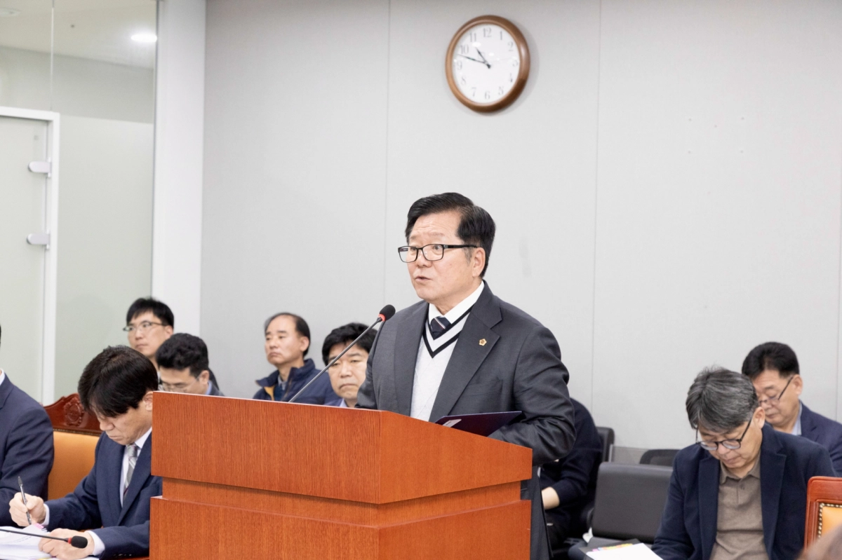 허원 의원이 대표발의한 조례안 제안설명을 하고 있다.(사진=경기도의회)