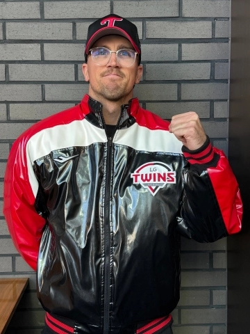 LG 트윈스가 18일 아시아 쿼터 라클란 웰스와 연봉 20만 달러에 계약했다고 밝혔다. LG 트윈스 제공