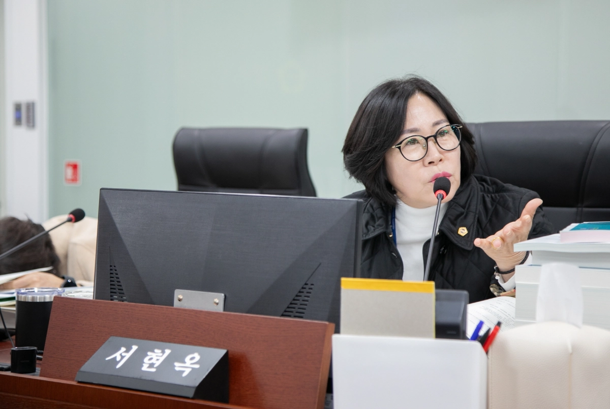 서현옥의원이 24일 2026년도 예산심의에서 질의하고 있다.(사진=경기도의회)