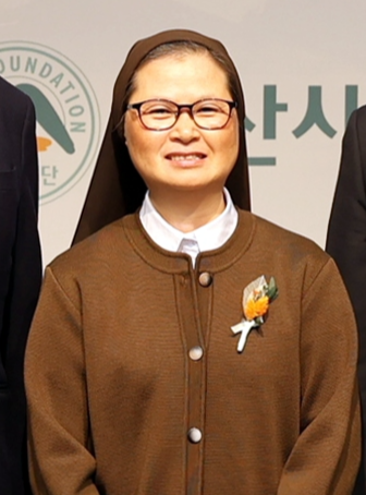 정춘실 성 데레사 진료소 소장. 아산사회복지재단 제공