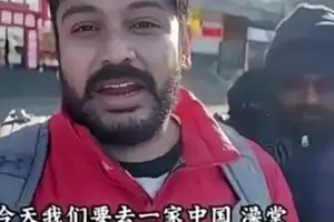 中 “더러운 인도인 왜 받았냐, 대소변 봤을수도” 혐오…찜질방 매출 폭락