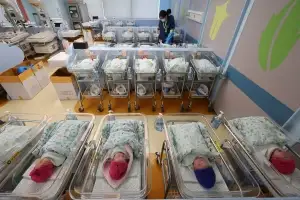 아기울음소리 15개월 연속  커졌다