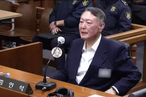 사형 구형된 尹 “내란몰이 광란의 칼춤…공소장은 소설”