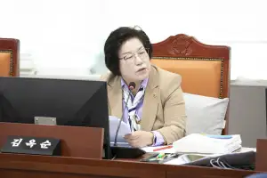김옥순 경기도의원, ‘지하역사 미세먼지 흡입매트 설치사업’ 효과·예산 대비 타당성 검토해야...
