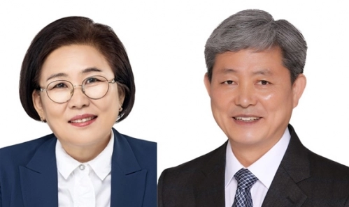 왼쪽부터 성동구의회 예결위원장 이영심 의원, 부위원장 주복중의원. 성동구의회 제공