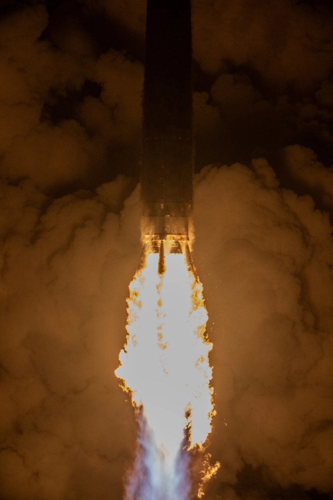 27일 오전 1시 13분 고흥군 나로우주센터에서  한국형 발사체 ‘누리호(KSLV-Ⅱ) 4호기’가 성공적으로 발사됐다. 한국항공우주연구원.